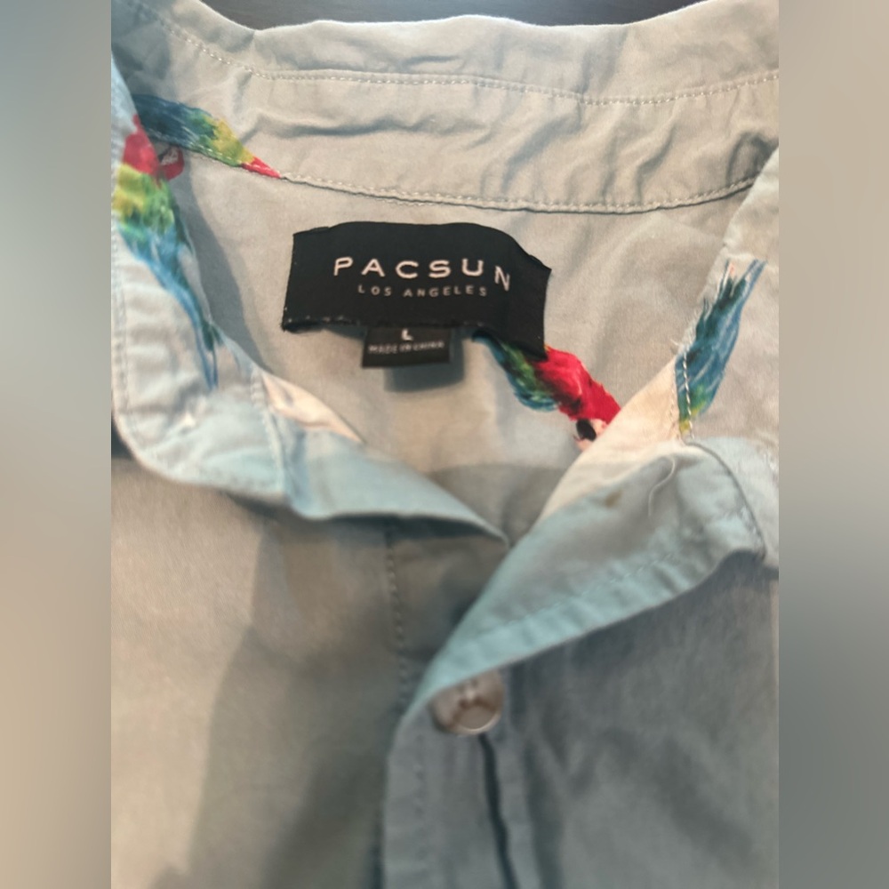 Pacsun Toucan Print Short Sleeve Button Up Sz. L Vacation Hawaiin Parrot Vintage - Picture 4 of 10